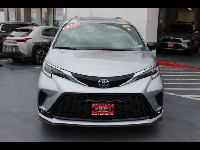 2021 Toyota Sienna XSE