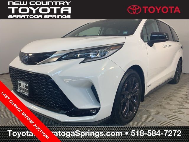 2021 Toyota Sienna XSE