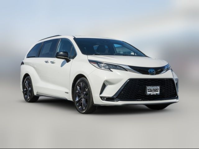 2021 Toyota Sienna XSE