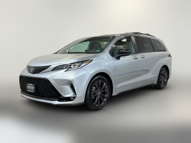 2021 Toyota Sienna XSE