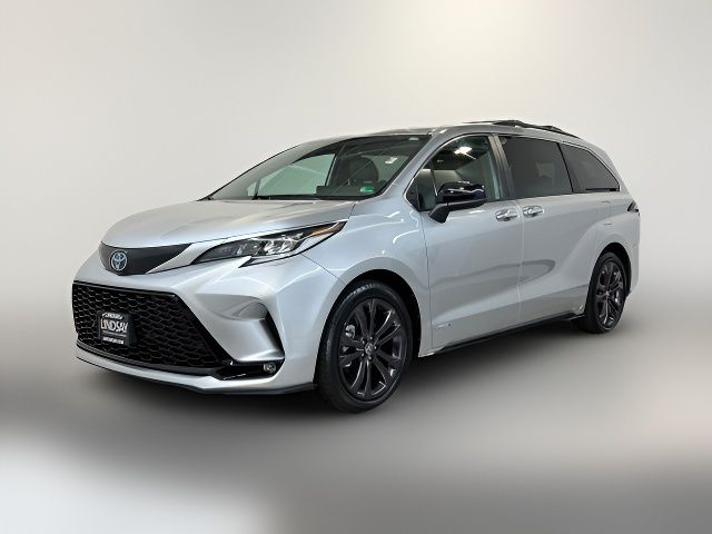 2021 Toyota Sienna XSE