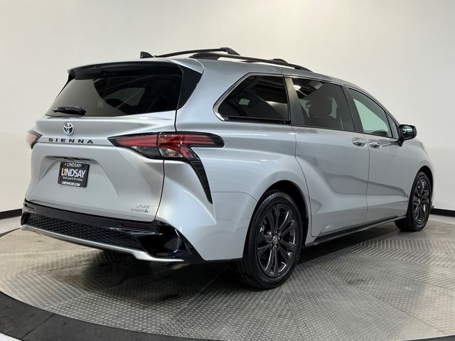 2021 Toyota Sienna XSE