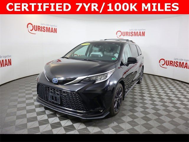 2021 Toyota Sienna XSE