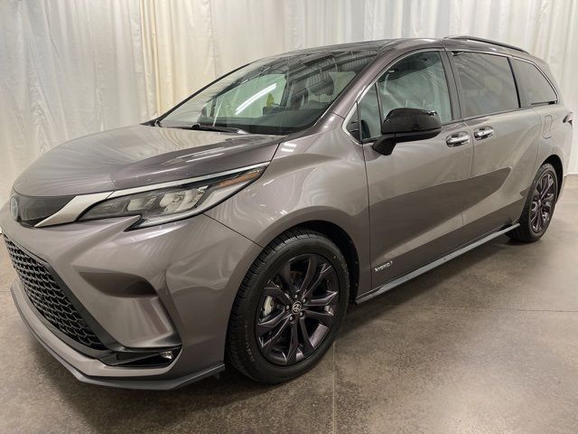 2021 Toyota Sienna XSE