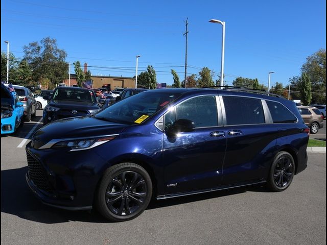 2021 Toyota Sienna XSE