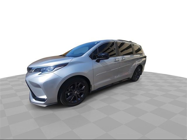 2021 Toyota Sienna XSE