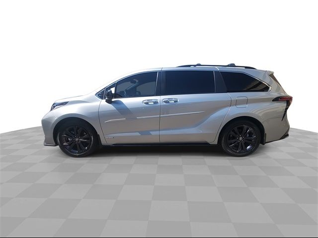 2021 Toyota Sienna XSE