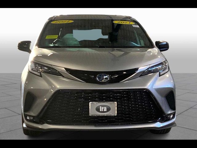 2021 Toyota Sienna XSE