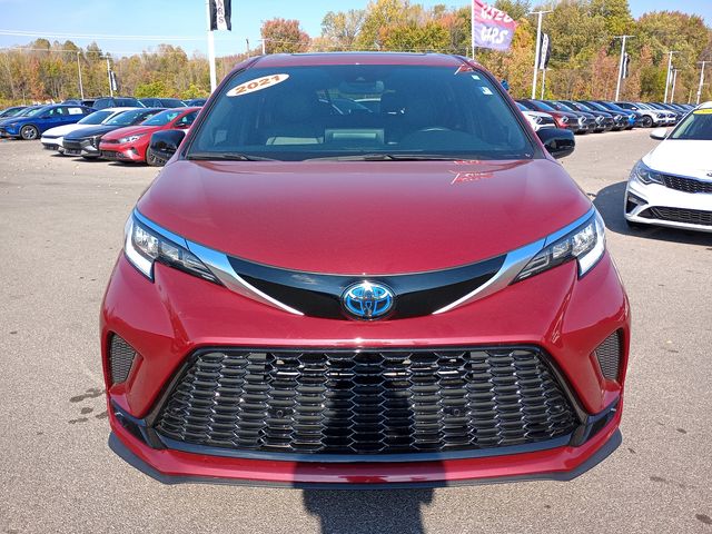 2021 Toyota Sienna XSE