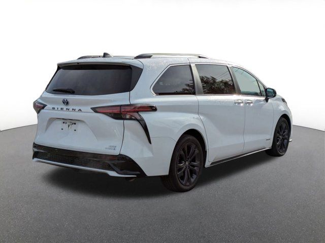 2021 Toyota Sienna XSE