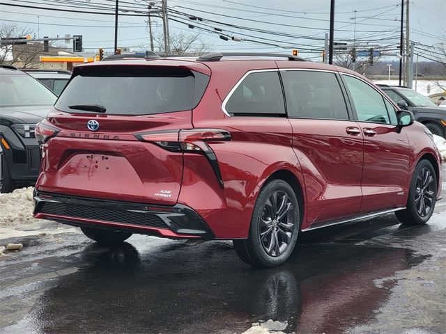 2021 Toyota Sienna XSE