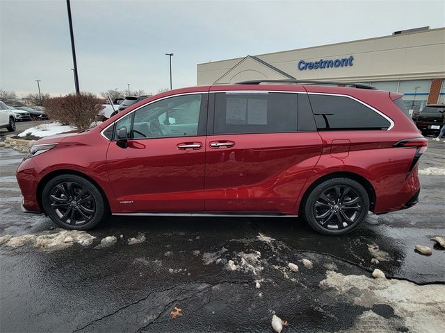 2021 Toyota Sienna XSE