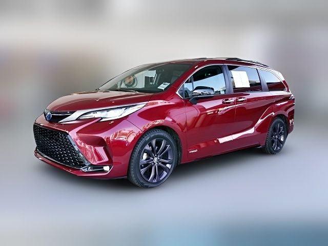 2021 Toyota Sienna XSE