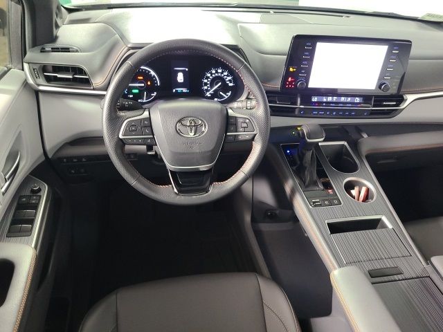 2021 Toyota Sienna XSE