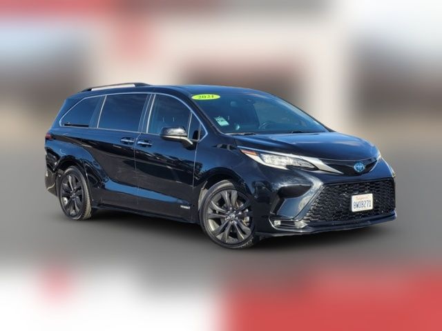 2021 Toyota Sienna XSE