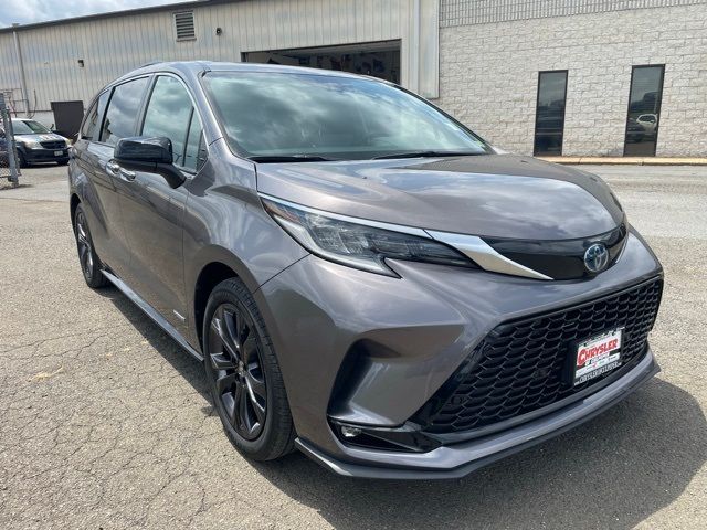 2021 Toyota Sienna XSE