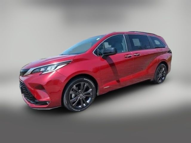 2021 Toyota Sienna XSE