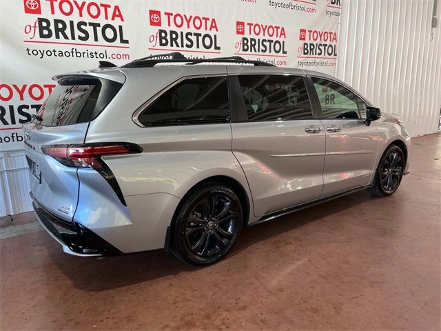 2021 Toyota Sienna XSE