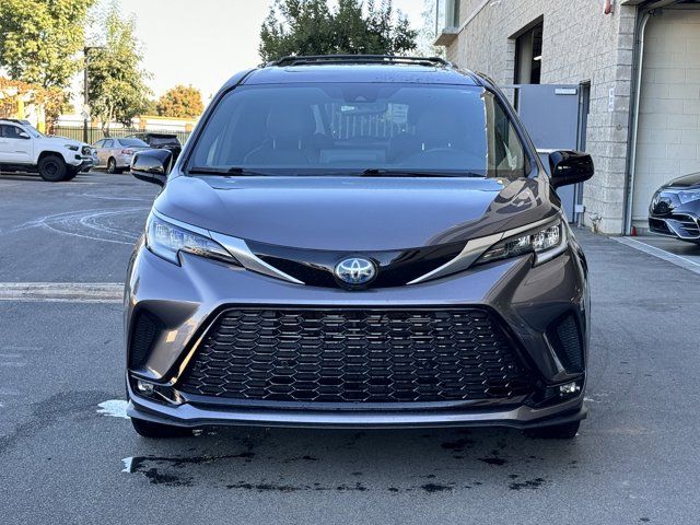 2021 Toyota Sienna XSE