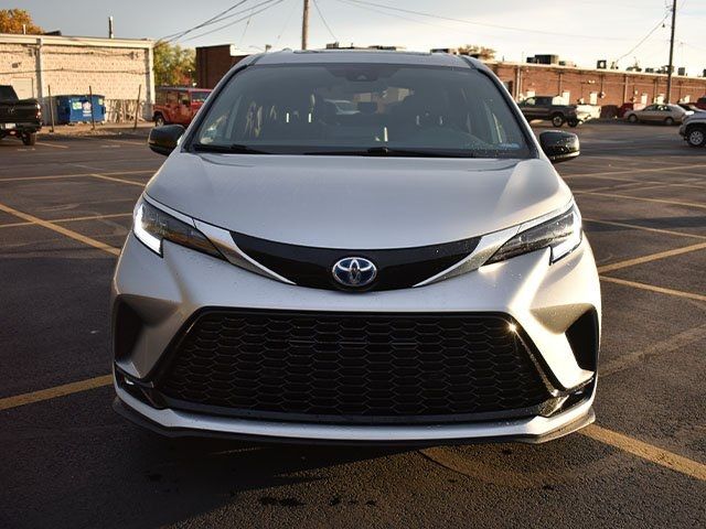 2021 Toyota Sienna XSE