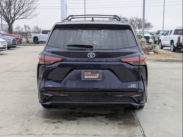 2021 Toyota Sienna XSE