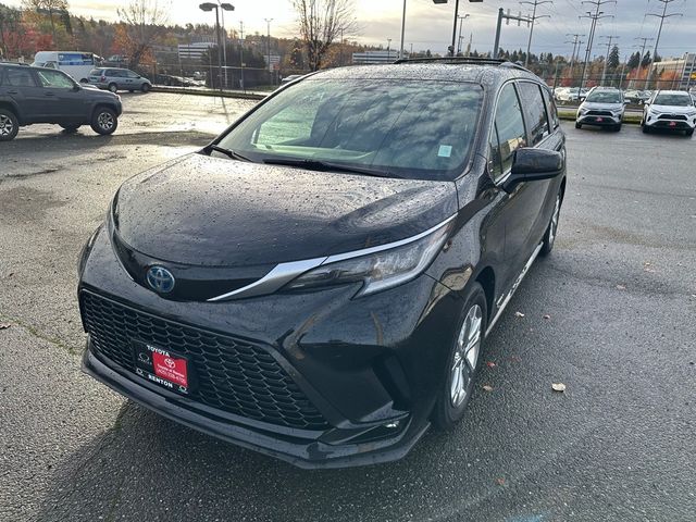 2021 Toyota Sienna XSE