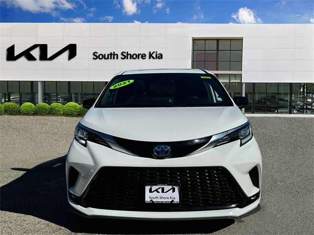 2021 Toyota Sienna XSE