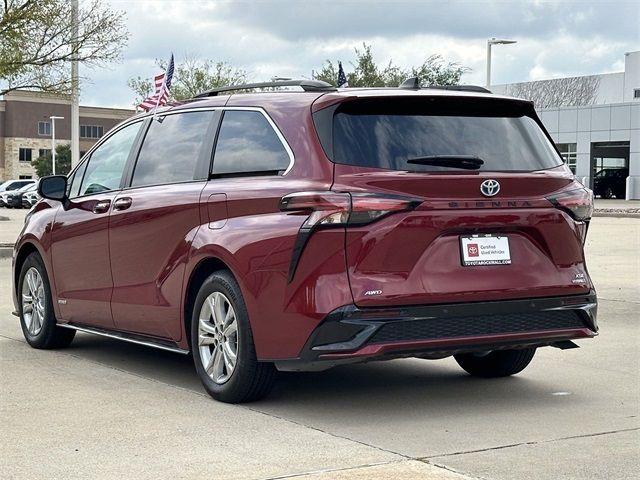 2021 Toyota Sienna XSE