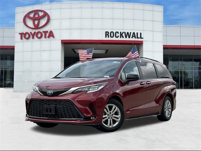 2021 Toyota Sienna XSE