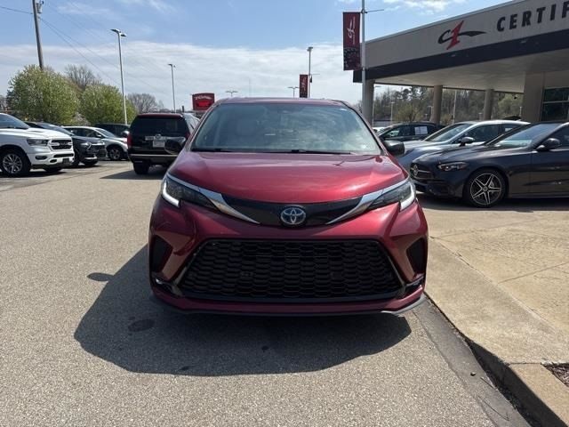 2021 Toyota Sienna XSE