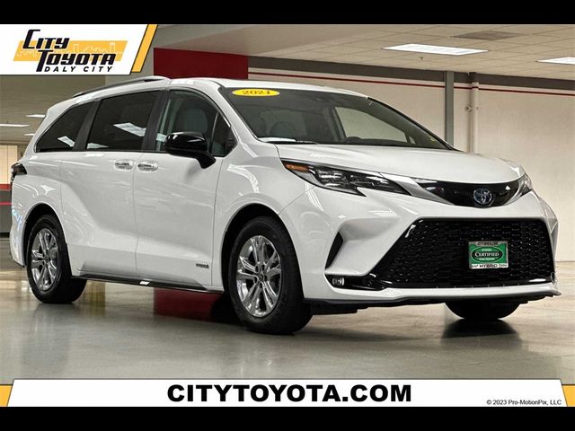 2021 Toyota Sienna XSE