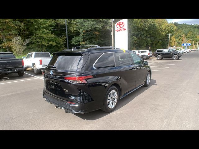 2021 Toyota Sienna XSE