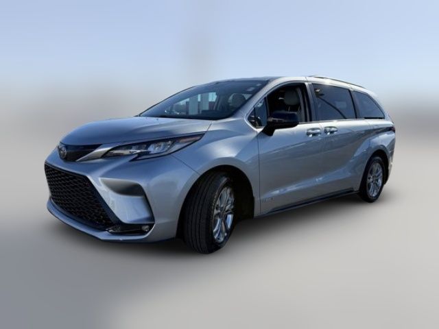 2021 Toyota Sienna XSE