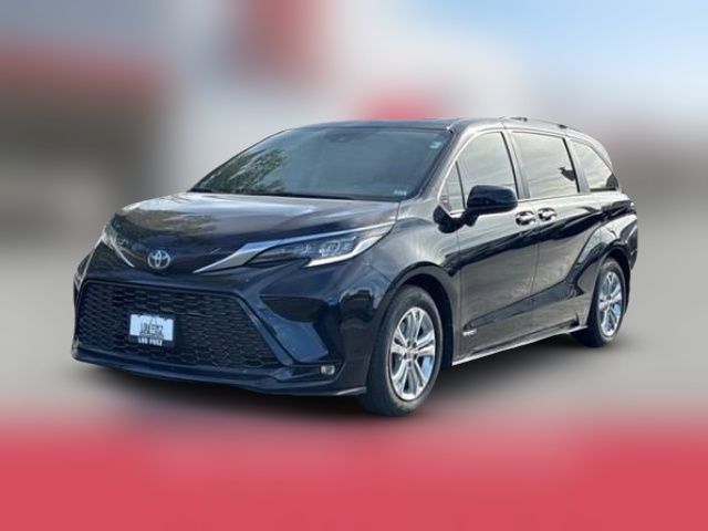 2021 Toyota Sienna XSE