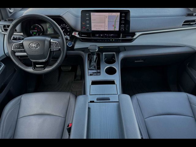 2021 Toyota Sienna XSE