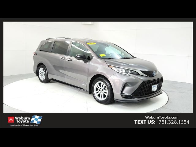 2021 Toyota Sienna XSE