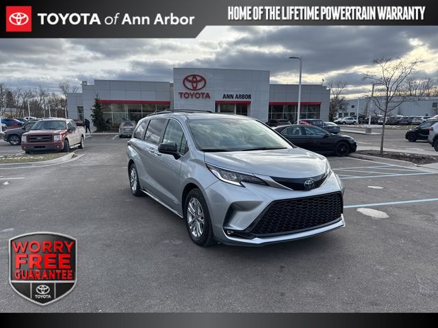 2021 Toyota Sienna XSE