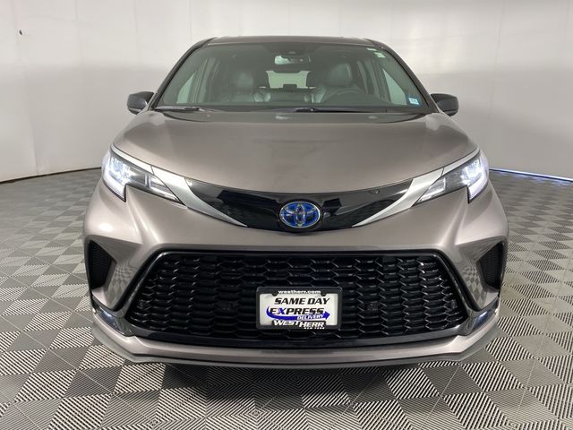 2021 Toyota Sienna XSE