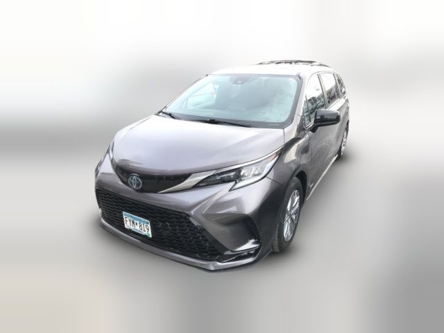 2021 Toyota Sienna XSE