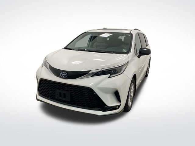 2021 Toyota Sienna XSE