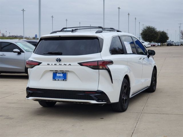 2021 Toyota Sienna XSE