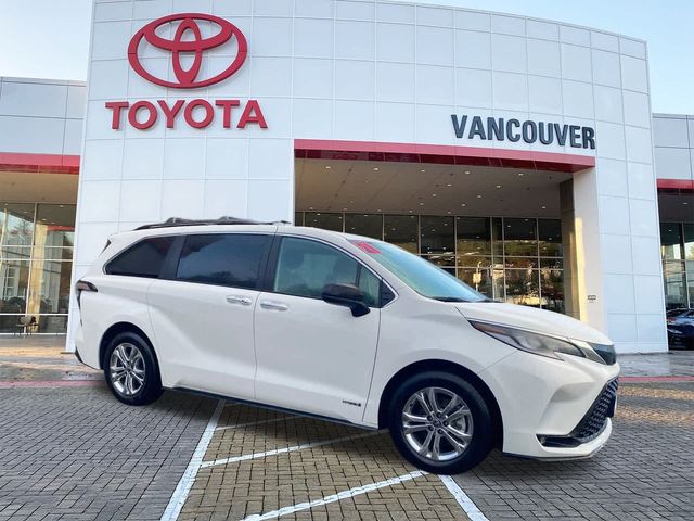 2021 Toyota Sienna XSE