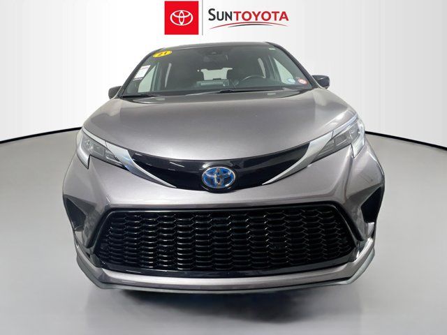 2021 Toyota Sienna XSE