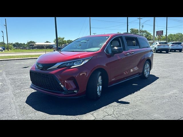 2021 Toyota Sienna XSE