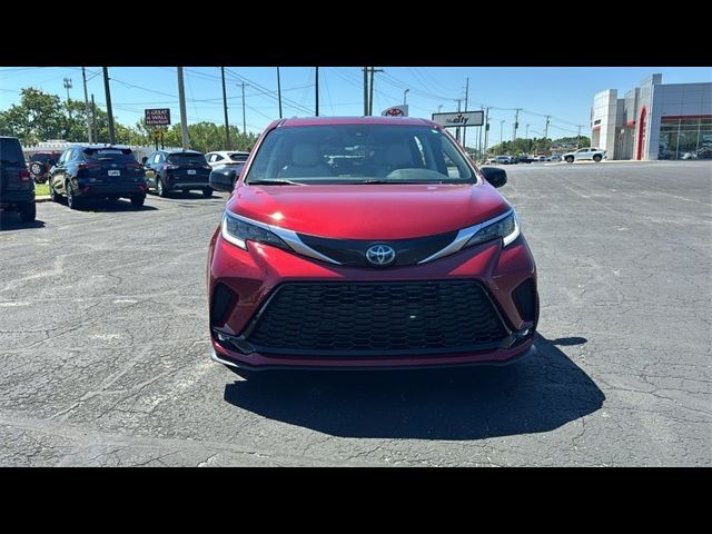 2021 Toyota Sienna XSE