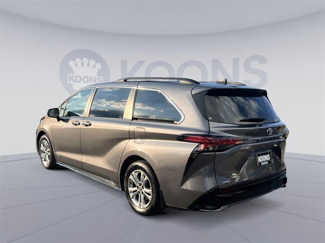 2021 Toyota Sienna XSE