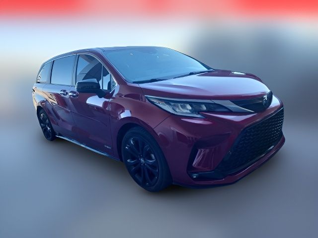 2021 Toyota Sienna XSE