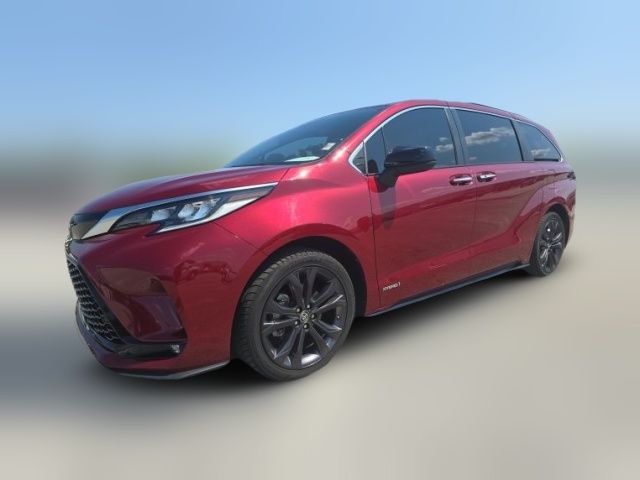 2021 Toyota Sienna XSE