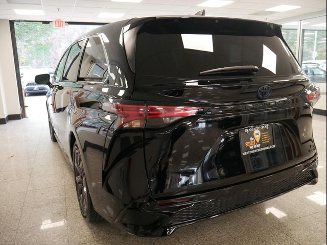 2021 Toyota Sienna XSE