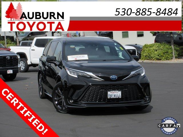 2021 Toyota Sienna XSE